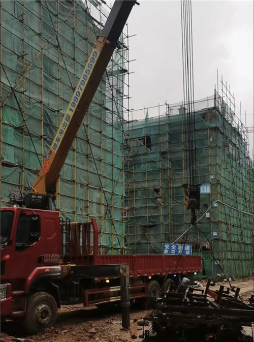 三明市“慢工细活”—— 吊车的 “微动控制” 技术