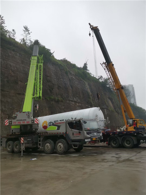 三明市“不怕风雨冻”—— 吊车的 “恶劣环境适应” 技术